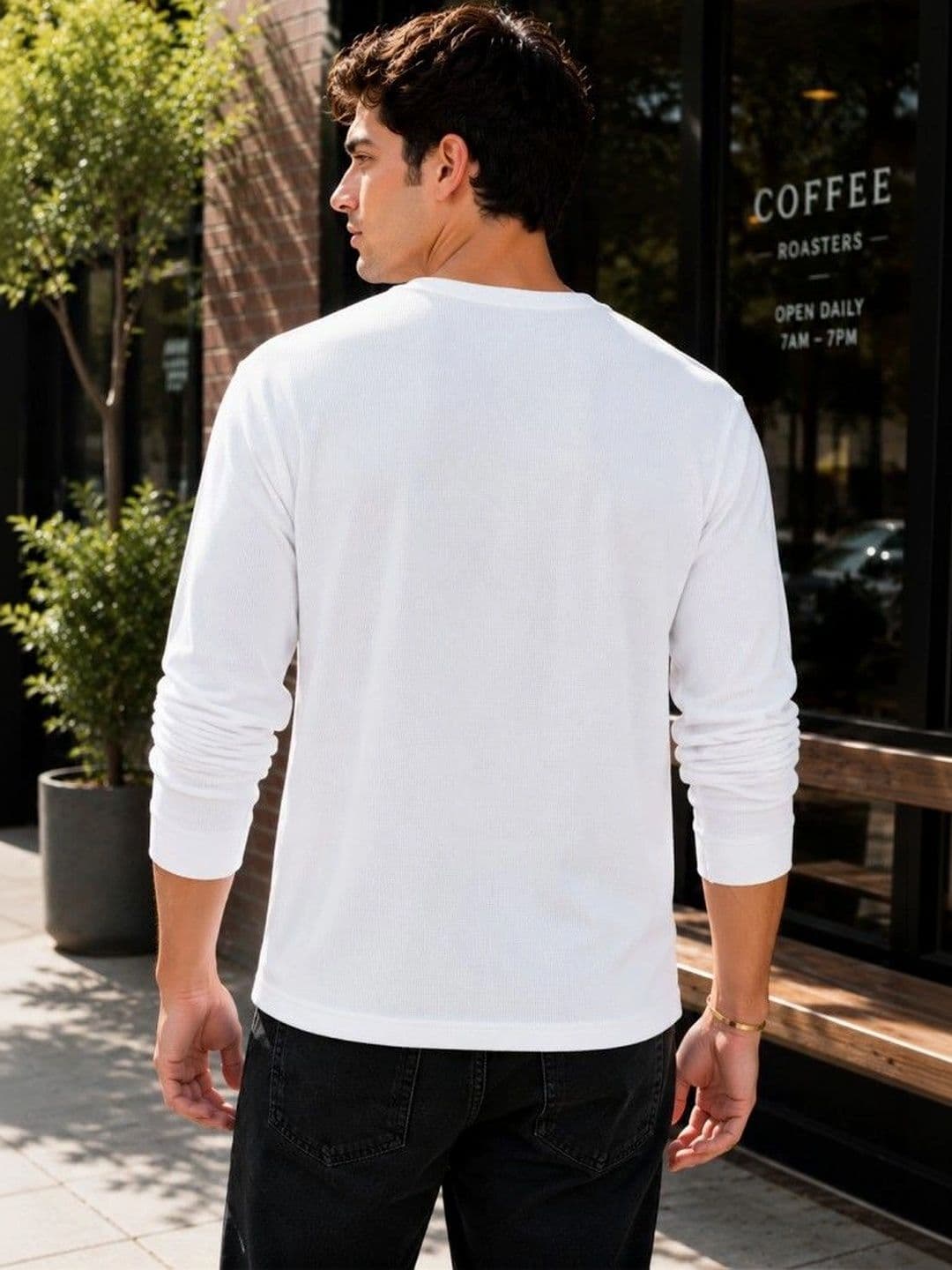 Netclick Men T-shirt thumbnail 3