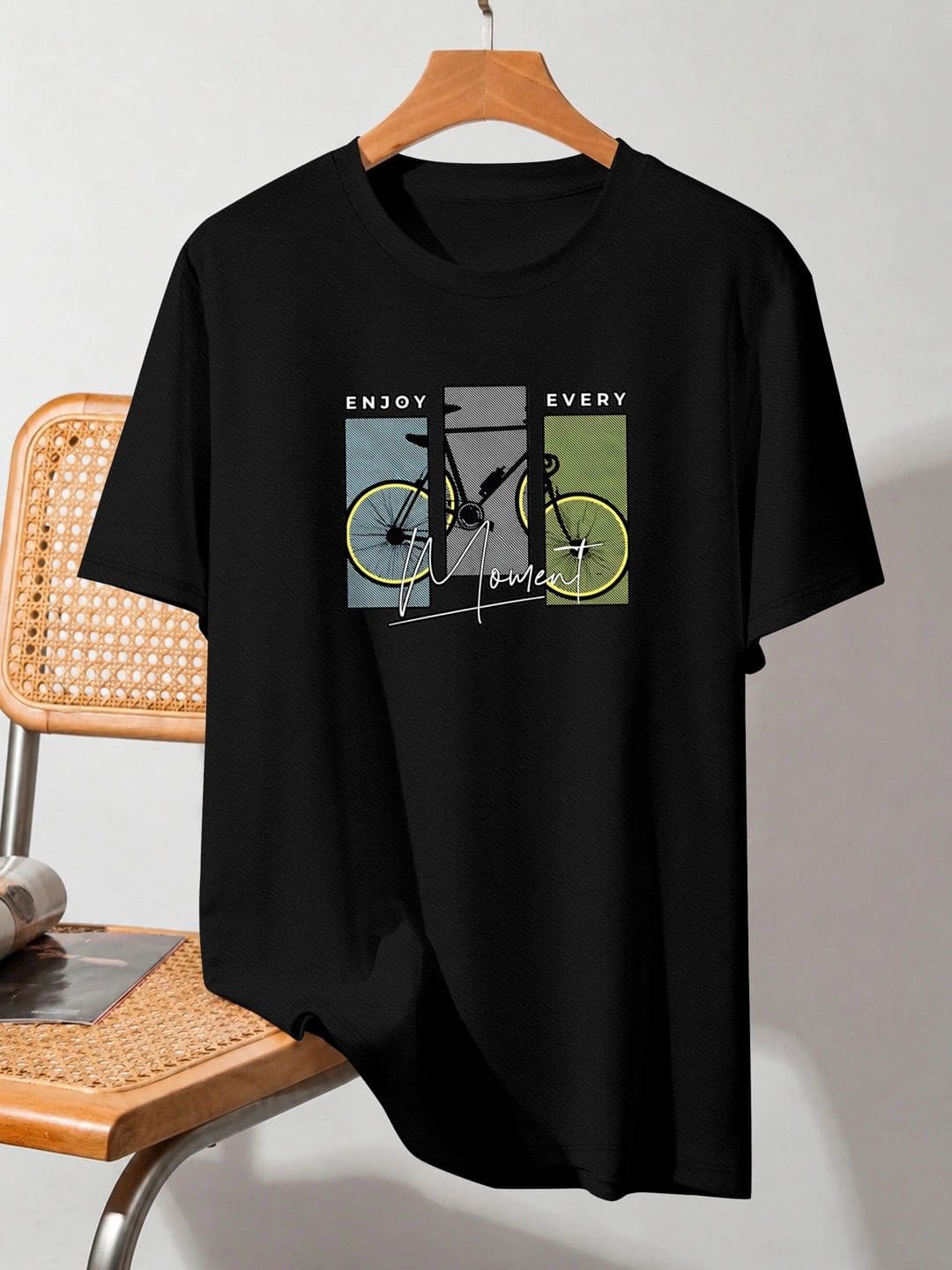 KAJARU Men Printed T-shirt thumbnail 4