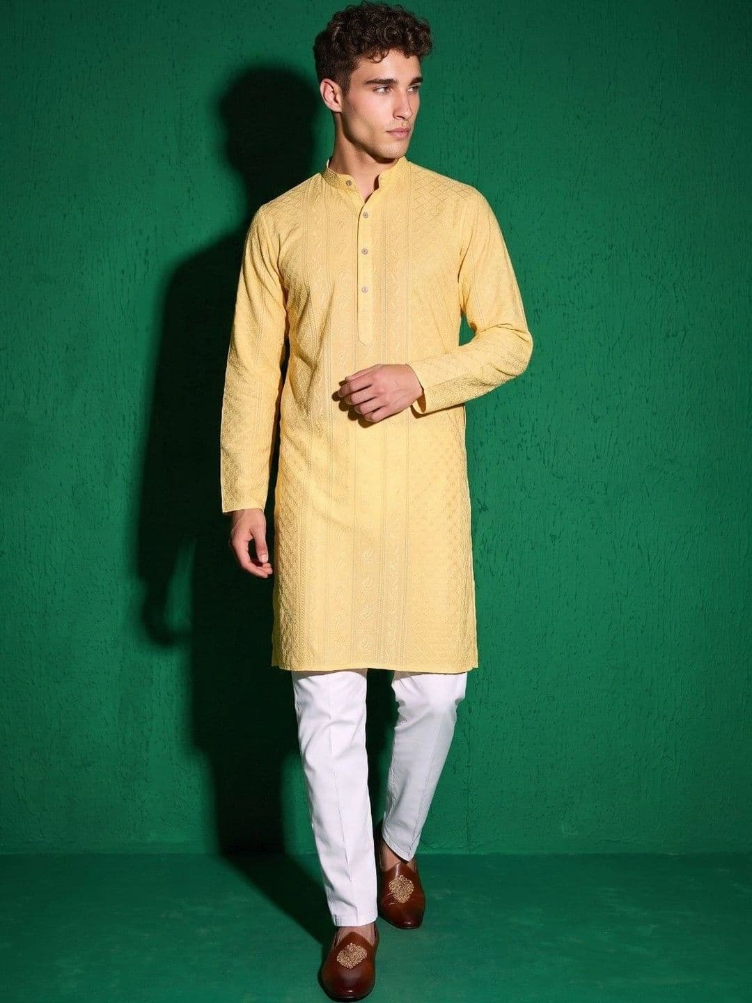 DRIP CHOWK Men Embroidered Chikankari Georgette Kurta thumbnail 5