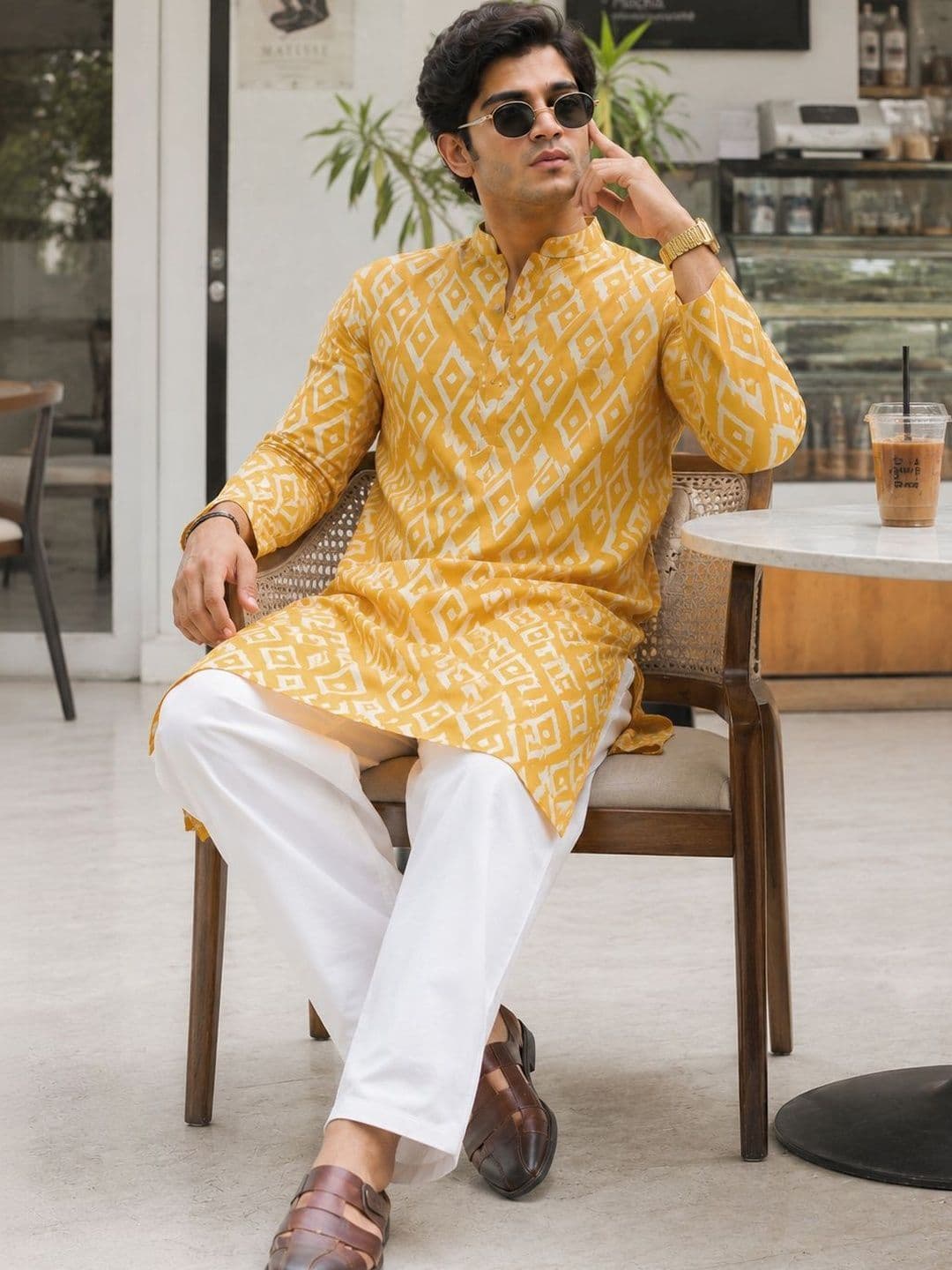 Anouk Men Geometric Printed Indie Prints Kurta thumbnail 3