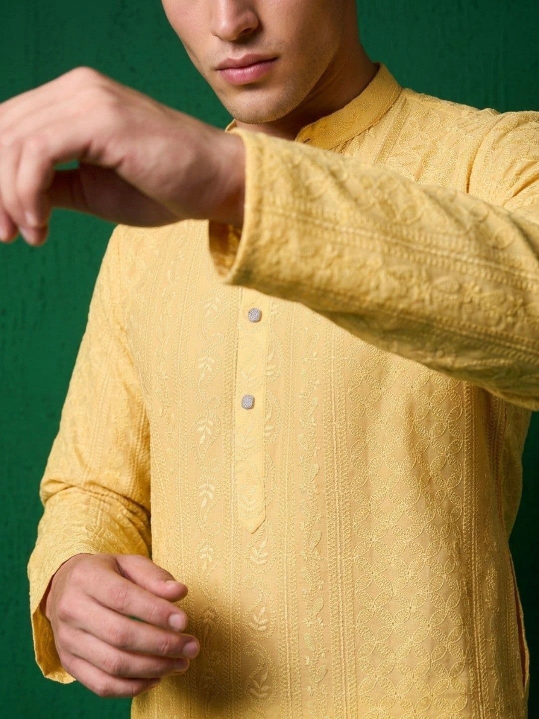 DRIP CHOWK Men Embroidered Chikankari Georgette Kurta thumbnail 3