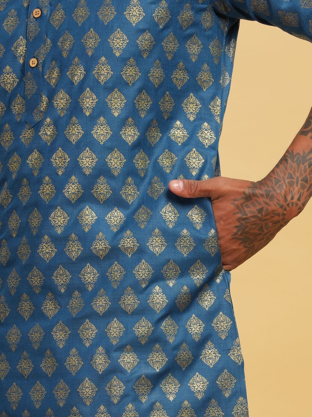 Anouk Printed Band Collar Straight Long Kurta thumbnail 4