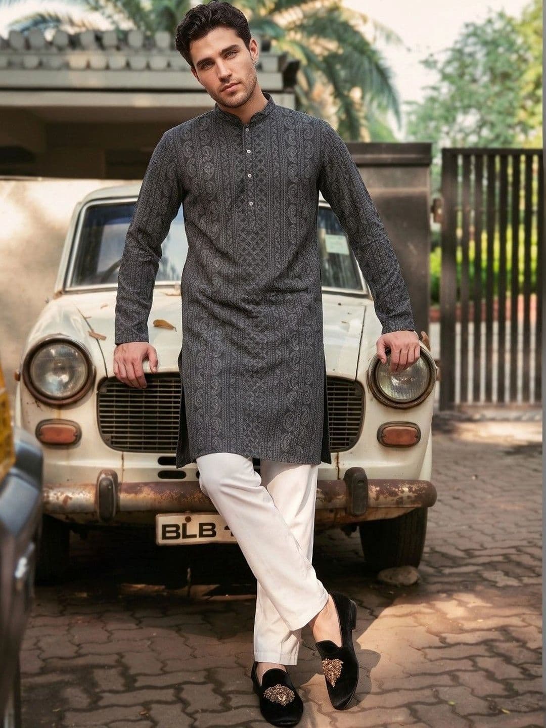 DRIP CHOWK Men Paisley Georgette Kurta thumbnail 4