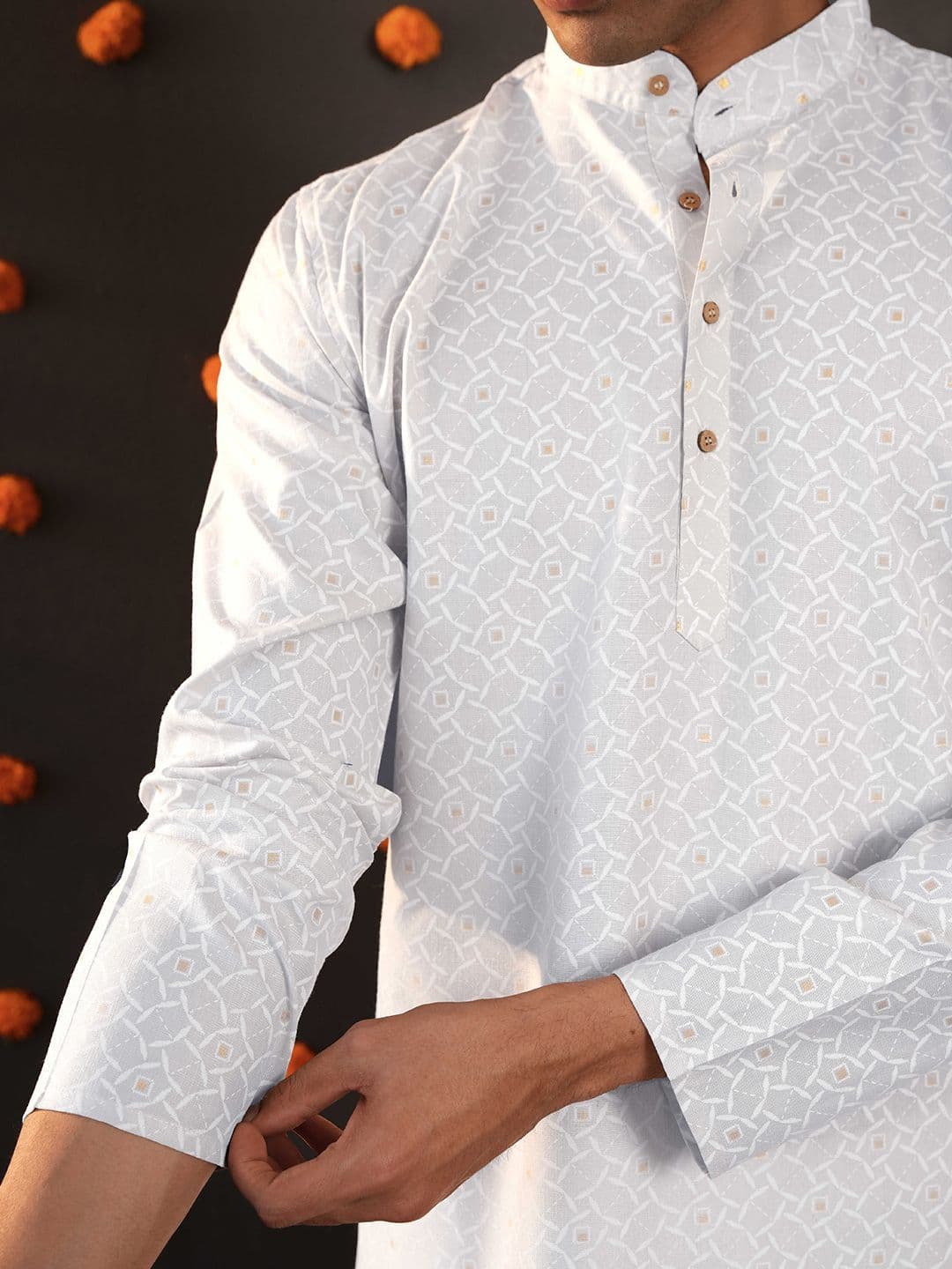 Anouk Printed Mandarin Collar Knee Length Straight Kurta thumbnail 3
