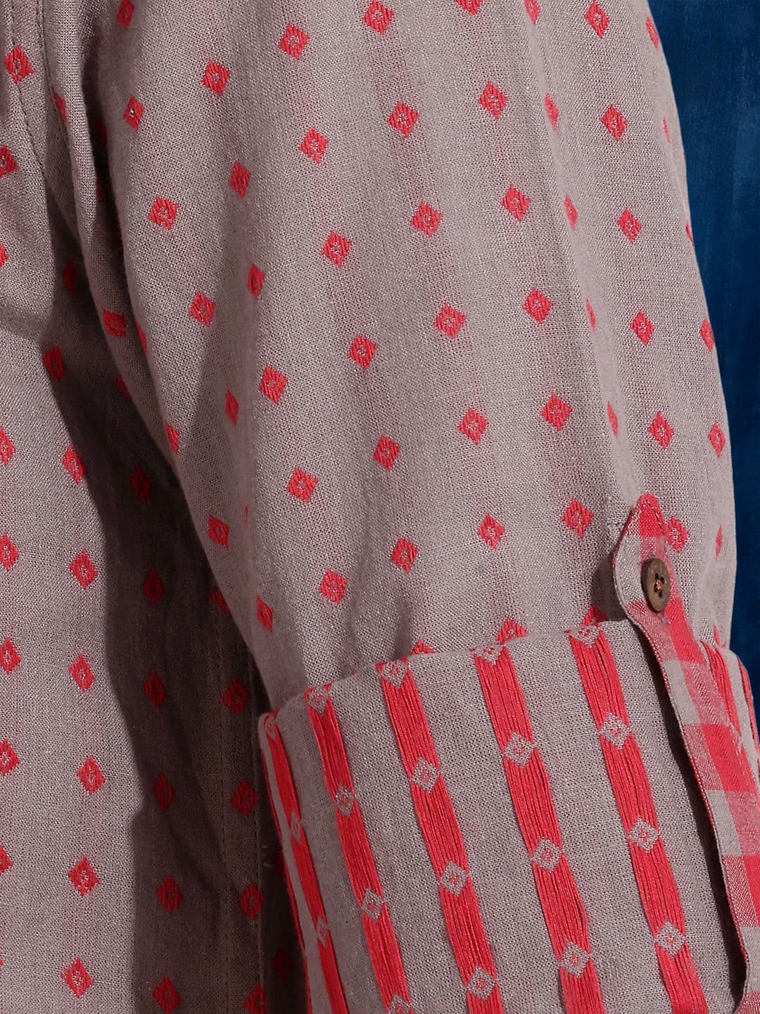 Taavi Woven Legacy Ethnic Motifs Woven Design Pure Cotton Straight Kurta thumbnail 2