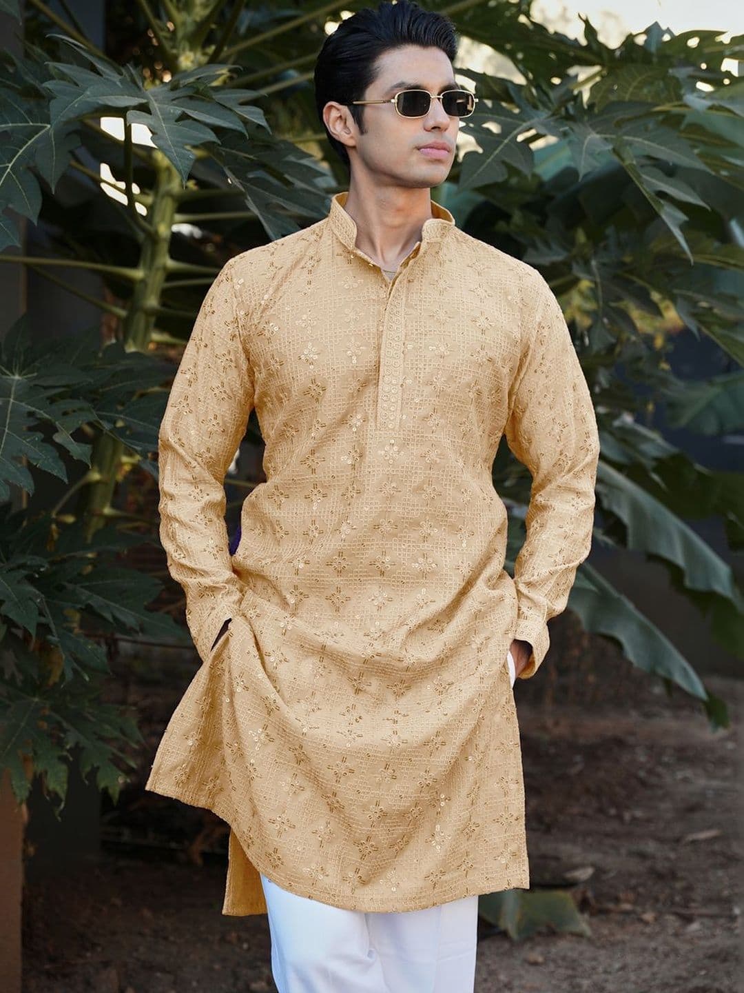 Anouk Men Geometric Embroidered Long Kurta thumbnail 5