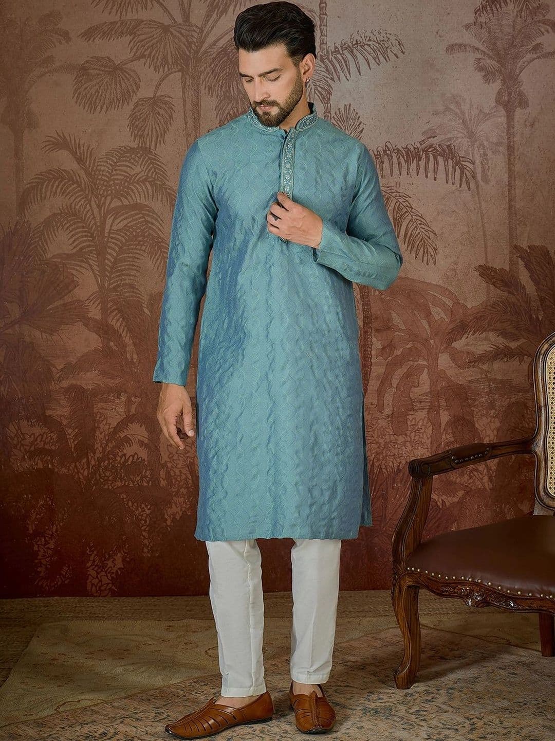 House of Pataudi Men Thread Work Jacquard Kurta thumbnail 5