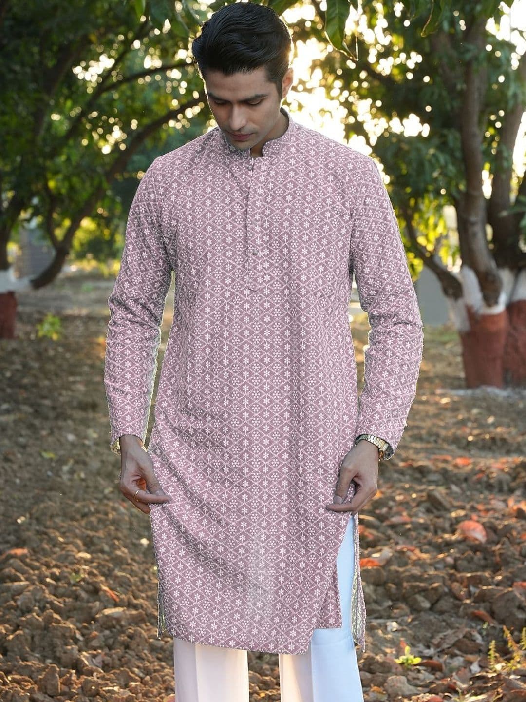 Anouk Men Geometric Embroidery Knee Length Straight Kurta thumbnail 2