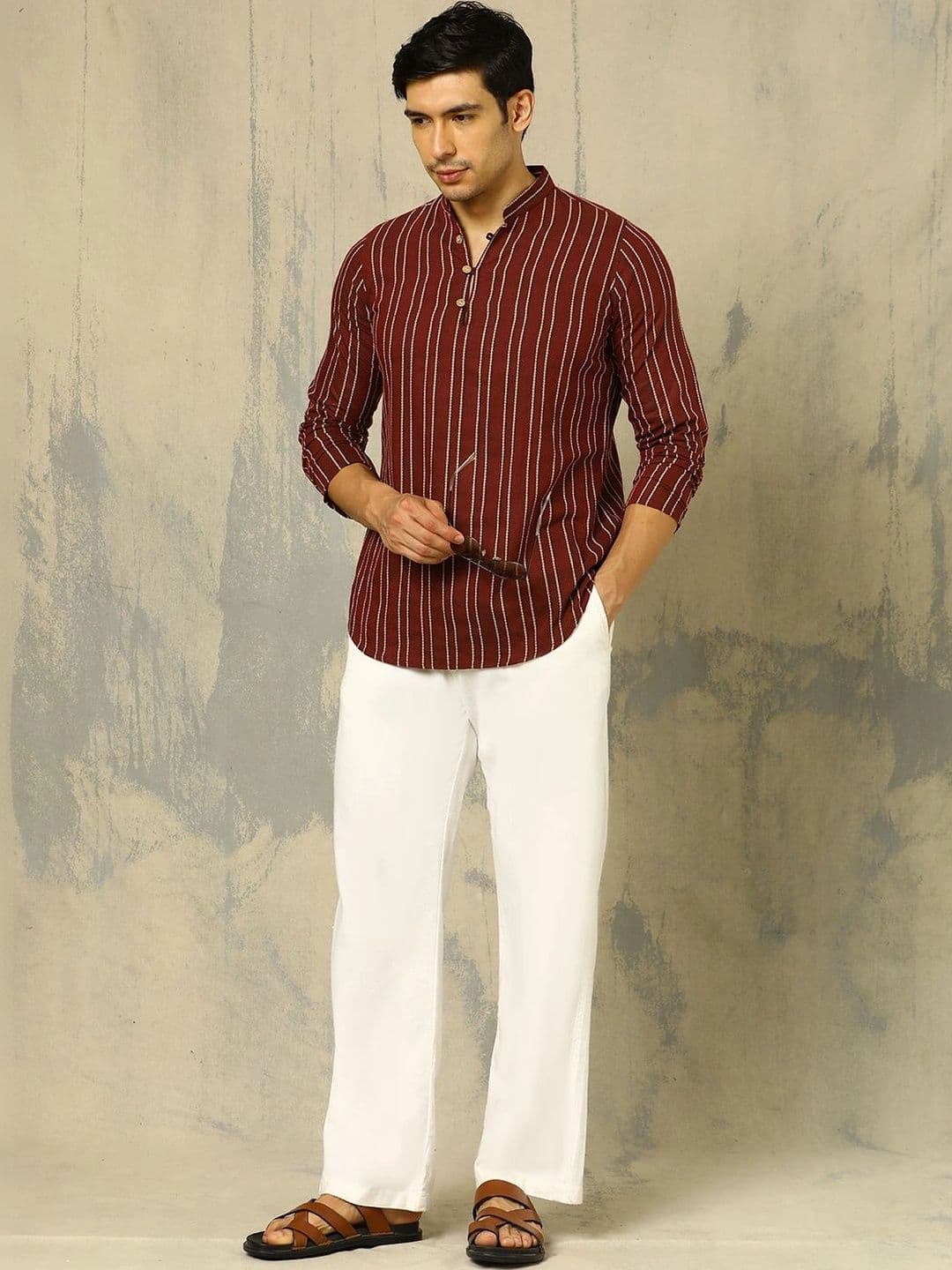 Anouk Woven Design Striped Cotton Handloom Mandarin Collar Short Kurta thumbnail 3
