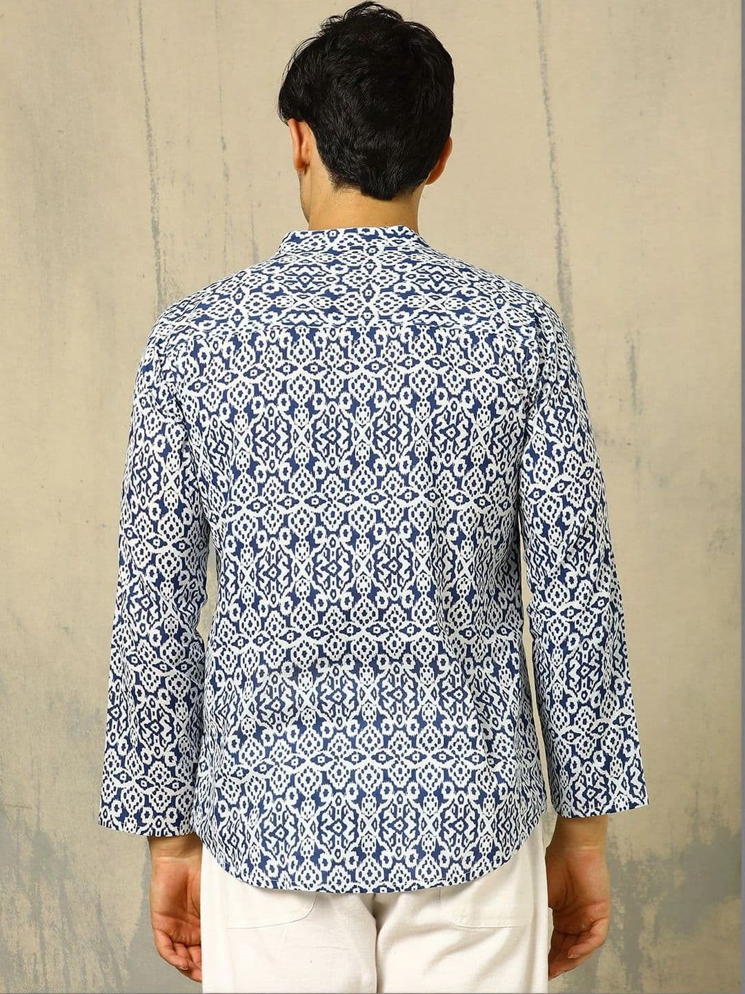 Anouk Printed Cotton Mandarin Collar Short Kurta thumbnail 4