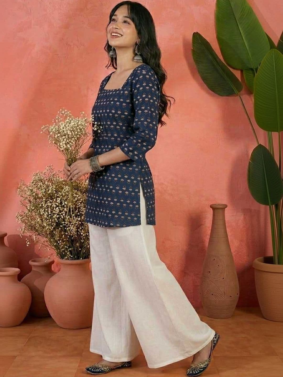 Sangria Floral Printed Pure Cotton Square Neck Straight Kurtis thumbnail 6