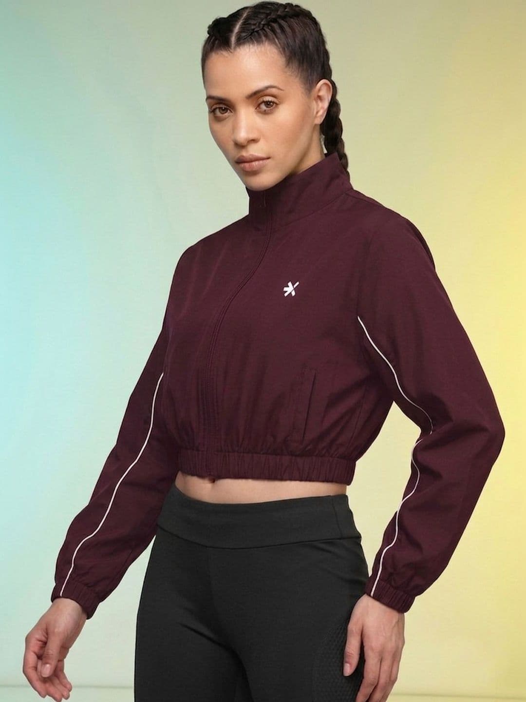 HRX by Hrithik Roshan Women Lightweight Crop Training or Gym Sporty Jacket thumbnail 2