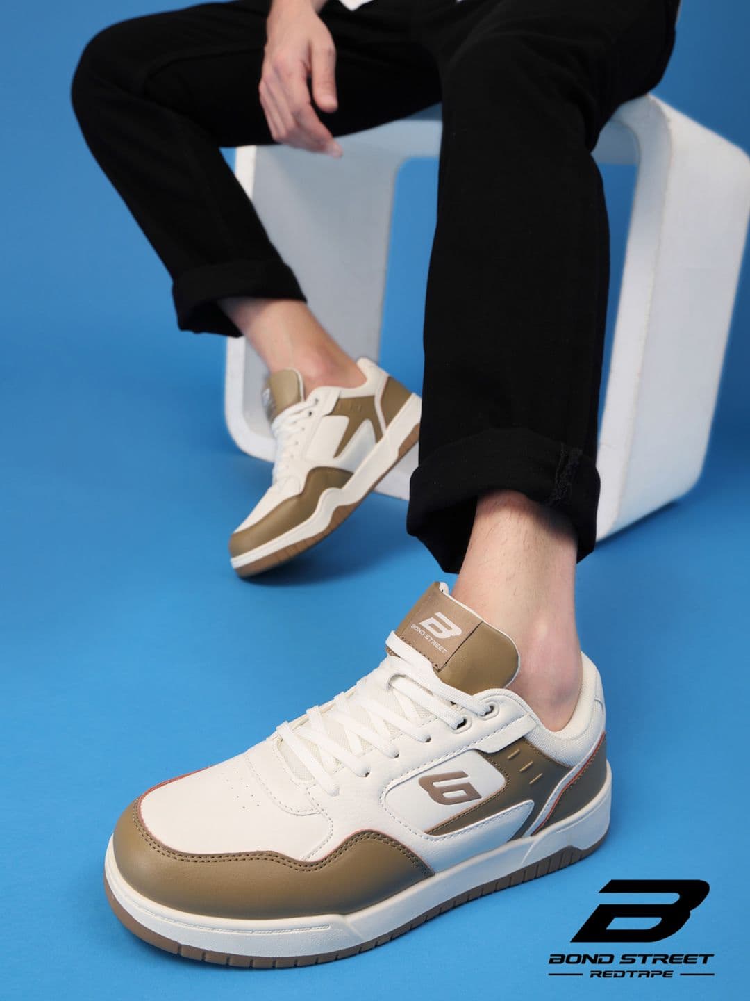Bond Street By Red Tape Hustle Men Colourblocked Sneakers thumbnail 6