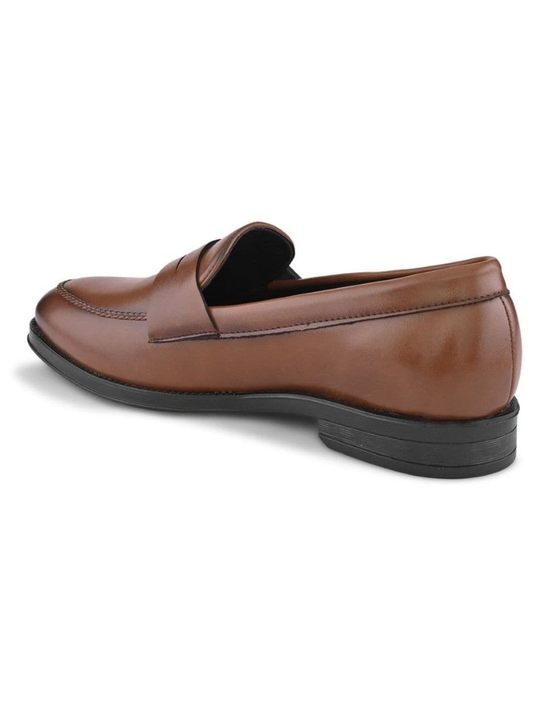 House of Pataudi Men Synthetic Leather Round Toe Loafers thumbnail 2