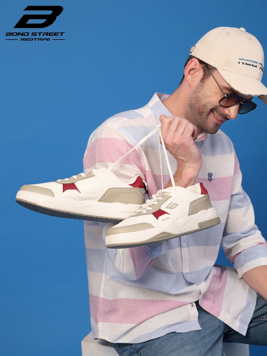 Bond Street By Red Tape Men Colourblocked Round Toe Sneakers thumbnail 6