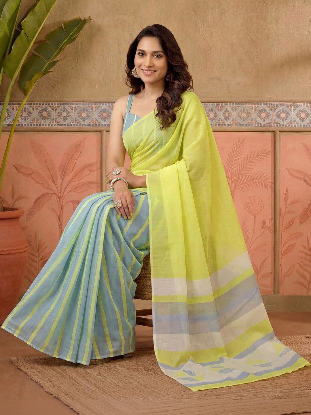 Sangria Striped Zari Chanderi Ready to Wear Saree With Unstitched Blouse thumbnail 2