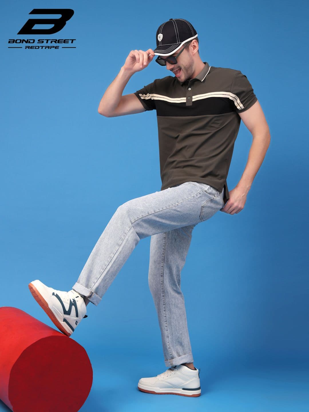 Bond Street By Red Tape Hustle Men Colourblocked High-Top Sneakers thumbnail 6