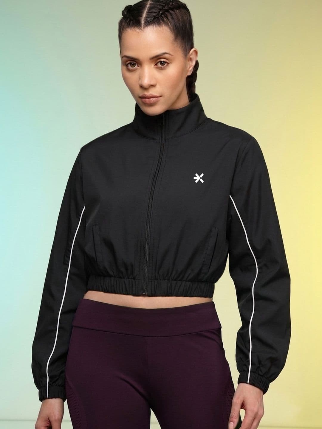 HRX by Hrithik Roshan Women Brand Logo Lightweight Crop Training or Gym Sporty Jacket thumbnail 5