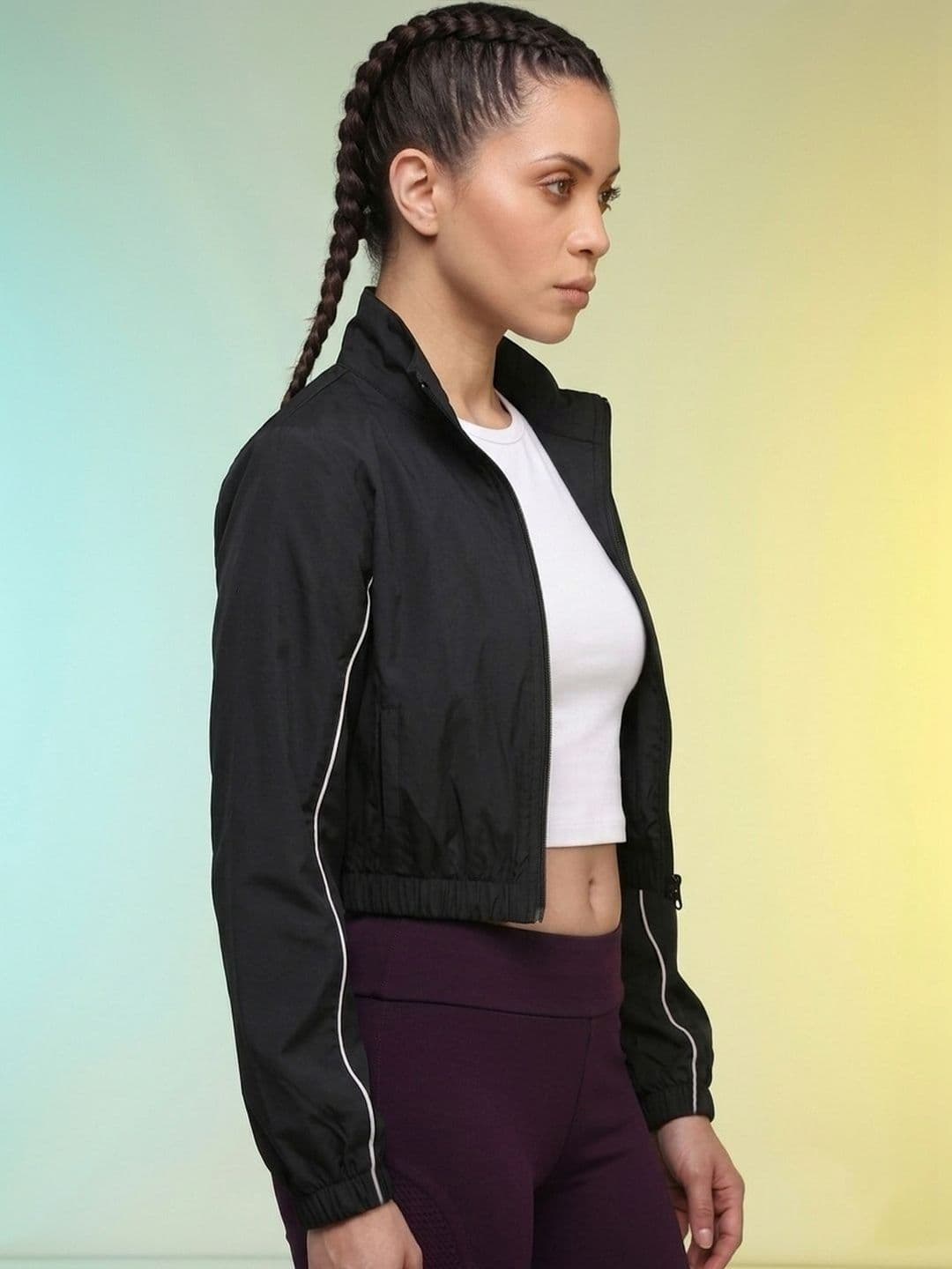 HRX by Hrithik Roshan Women Brand Logo Lightweight Crop Training or Gym Sporty Jacket thumbnail 6