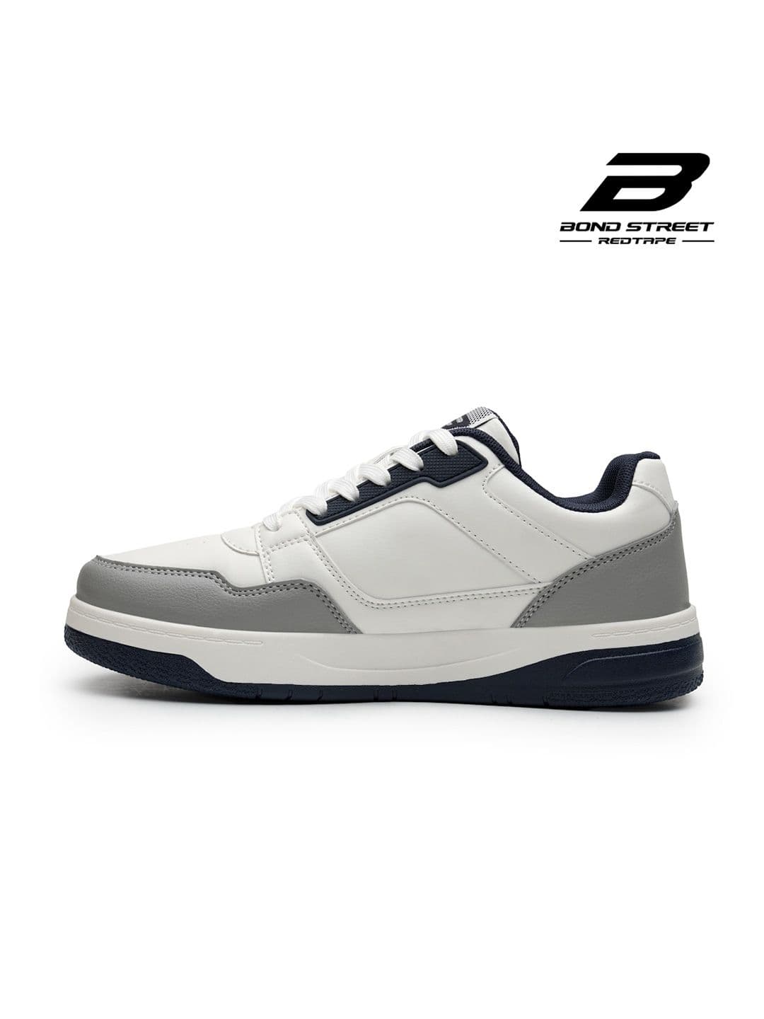 Bond Street By Red Tape Men Colourblocked Sneakers thumbnail 3