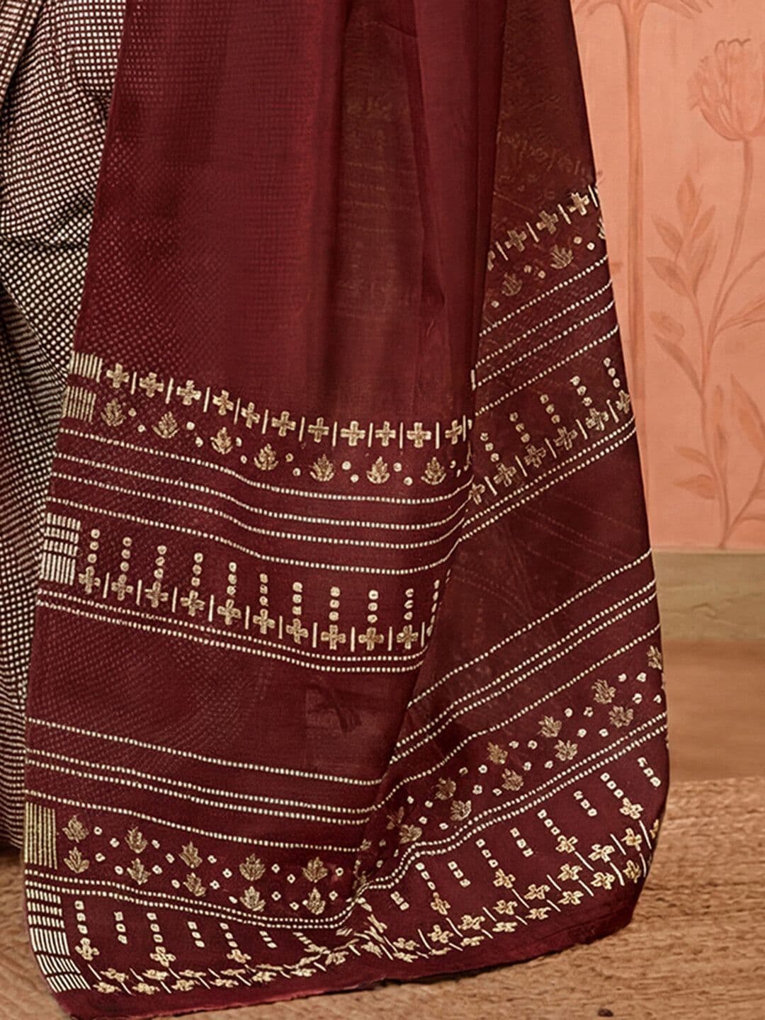 Sangria Printed Chanderi Ready to Wear Saree Blouse Piece thumbnail 4