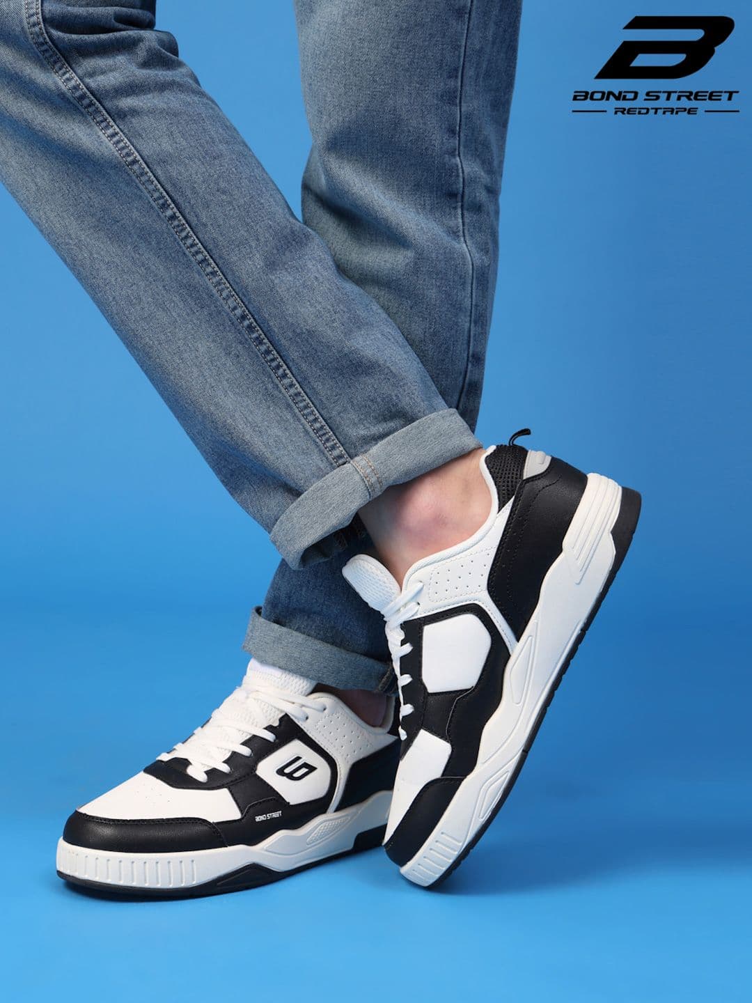 Bond Street By Red Tape Men Colourblocked Lace Ups Sneakers thumbnail 2