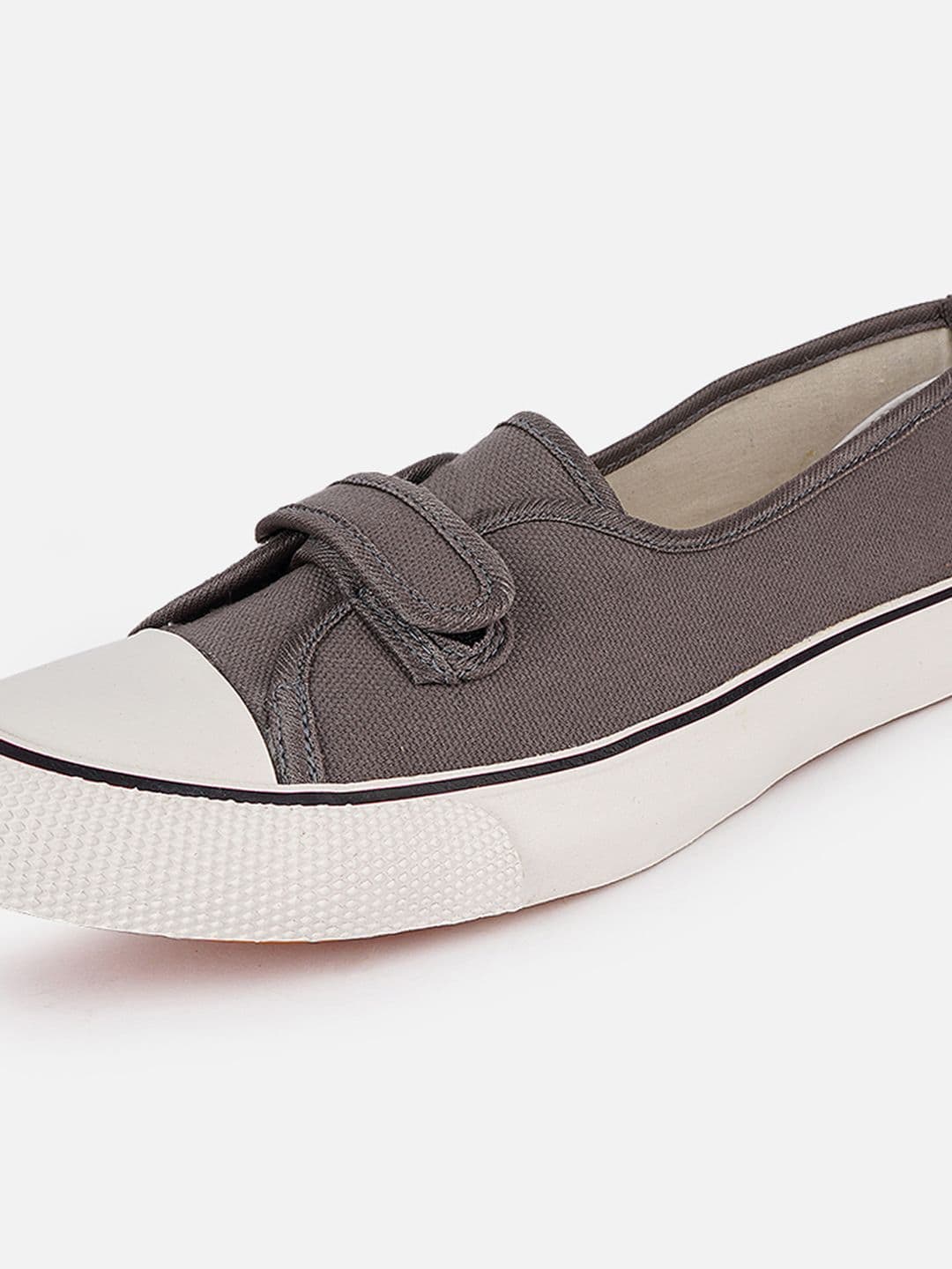Roadster Women Everyday Casual Shoes thumbnail 3