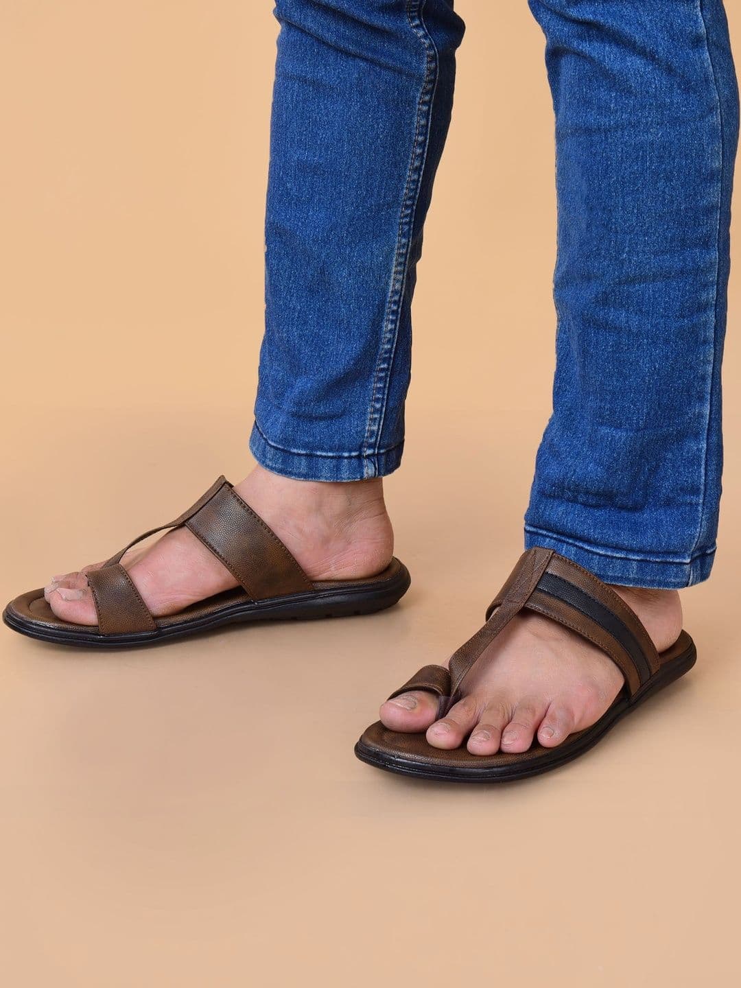 CALIBREL Men Thong Flip-Flops thumbnail 5