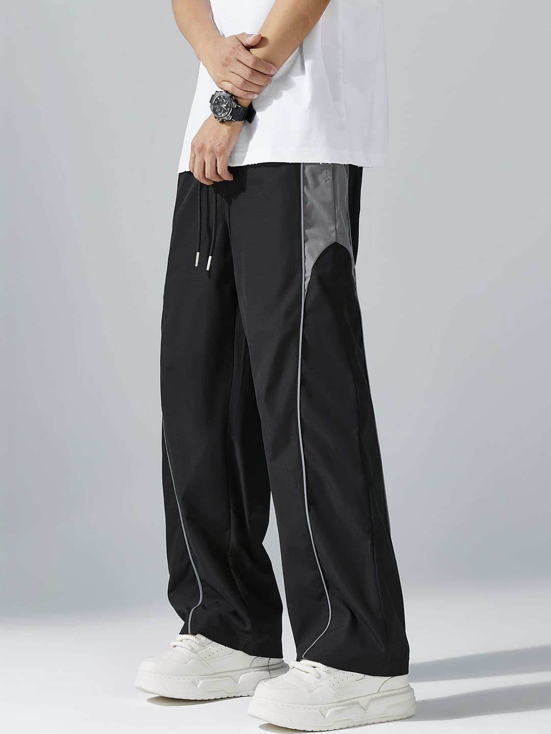 QUTUN Men Straight Fit Colourblocked Track Pants thumbnail 3