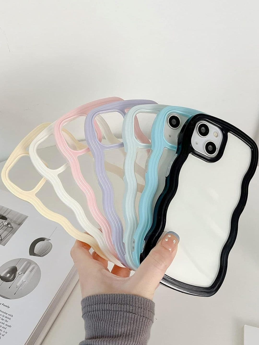 COVERLY Solid Printed iPhone 14 Back Case Mobile Accessories thumbnail 4