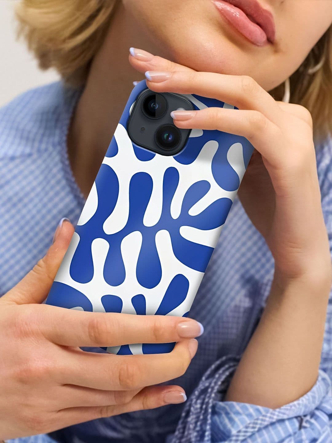 QRIOH Abstract Printed iPhone 14 Back Case Mobile Accessories thumbnail 6