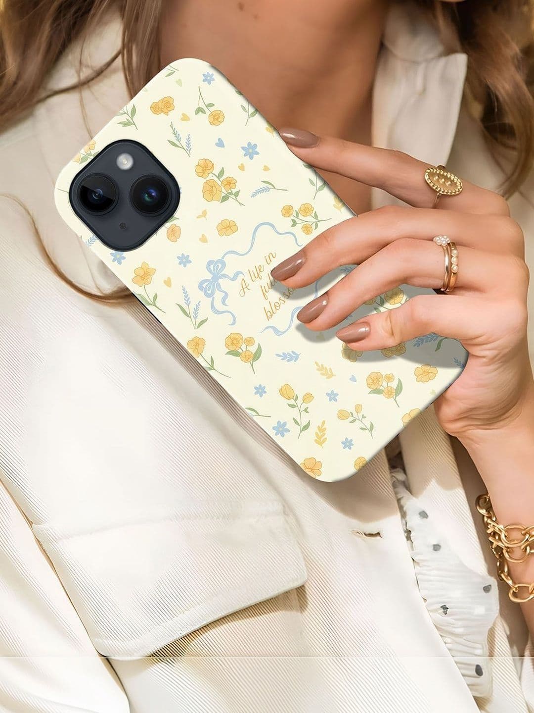 QRIOH Floral Printed iPhone 13 Back Case Mobile Accessories thumbnail 3