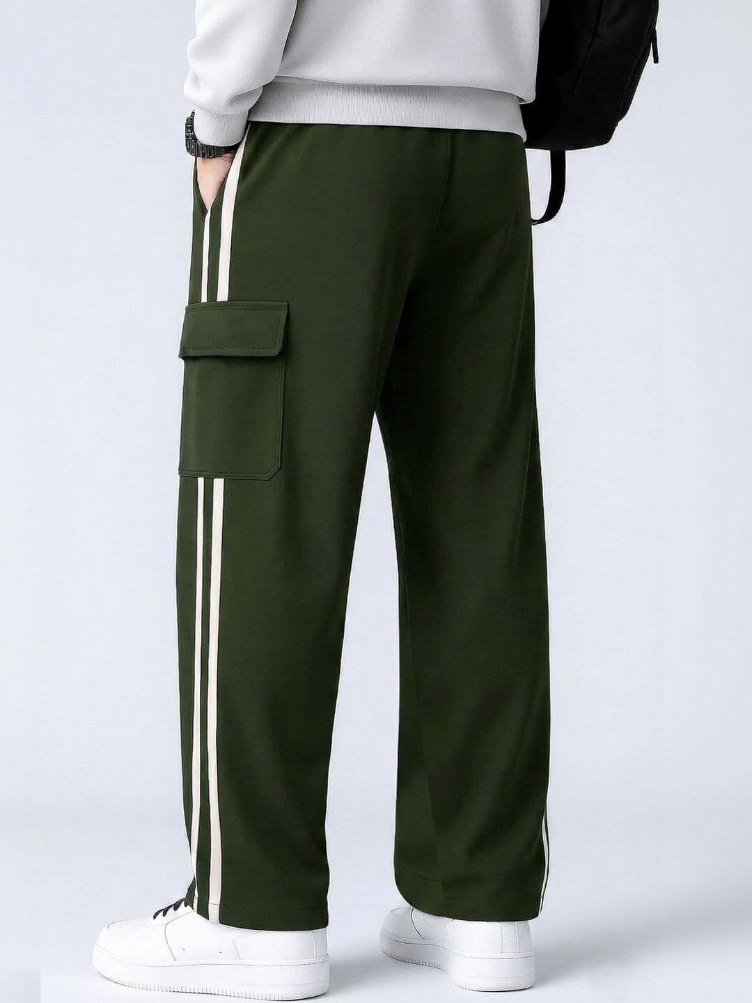 CHROVEL Men Relaxed Fit Training Track Pants thumbnail 2