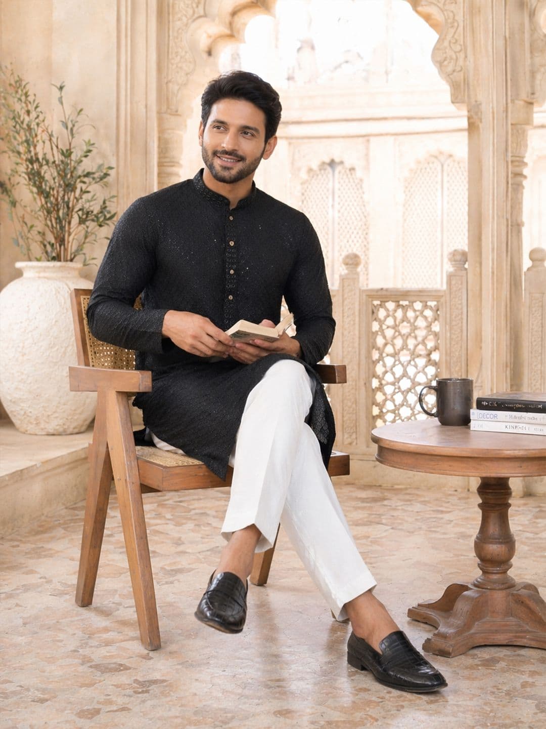 House of Pataudi Ethnic Motifs Embroidered Sequinned Detail Mandarin Collar Straight Kurta thumbnail 7