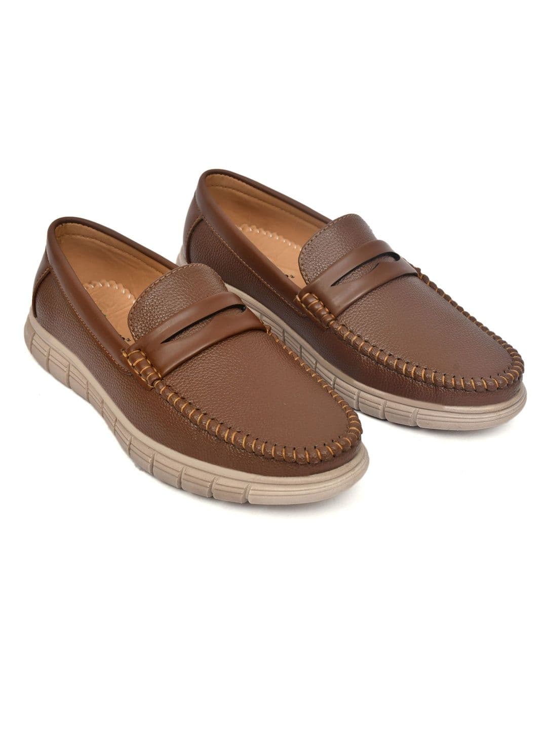 ALCAZO Men Textured Loafers thumbnail 2