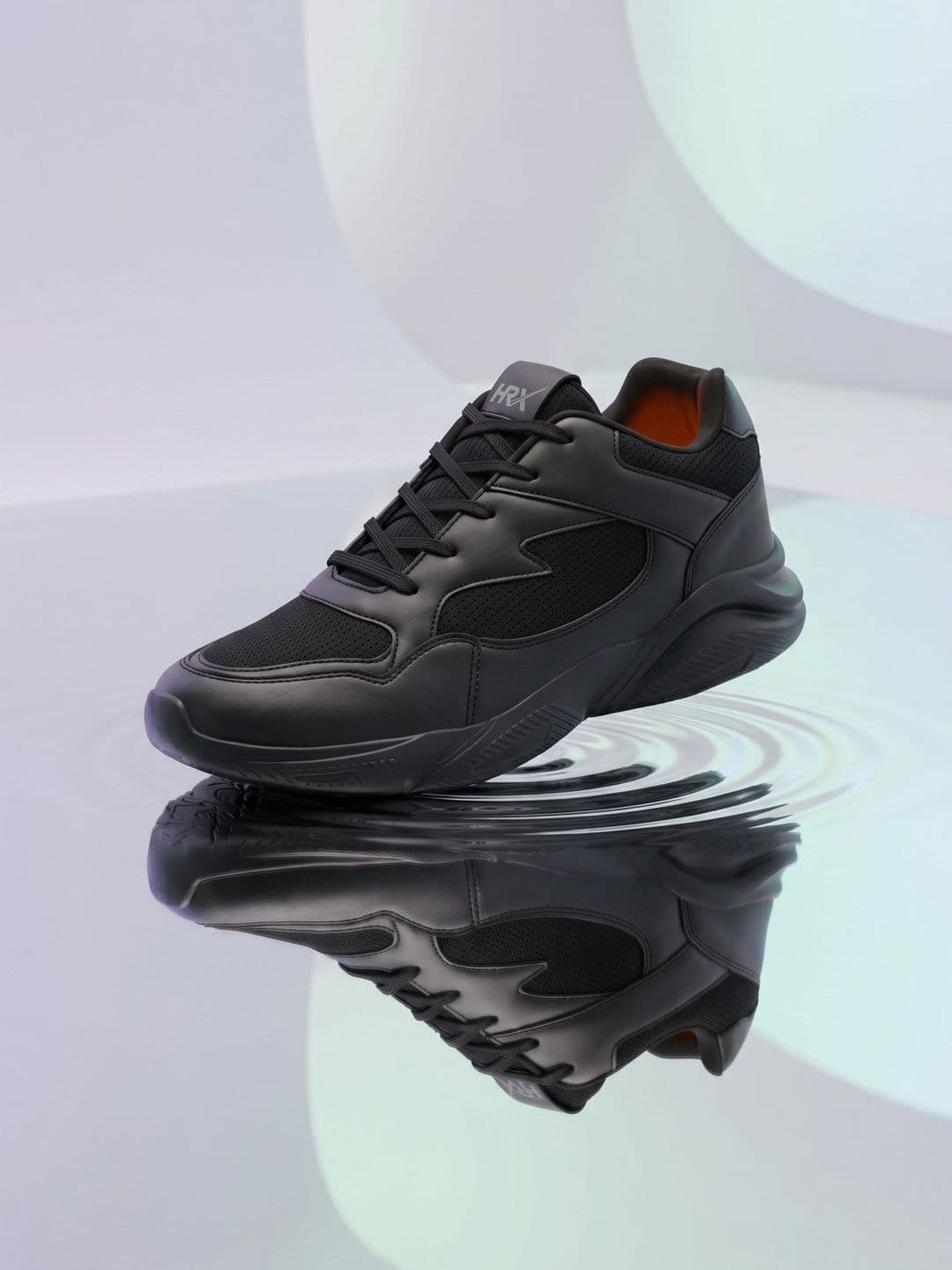 HRX by Hrithik Roshan Men Textured Round Toe Sneakers thumbnail 3