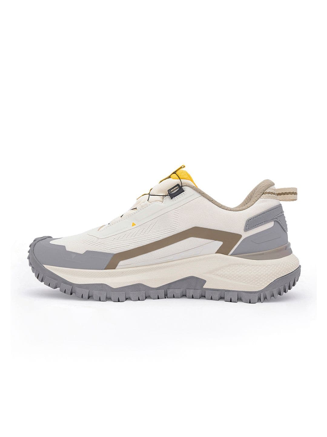 Red Tape Men Mesh Trekking Non-Marking Shoes thumbnail 5