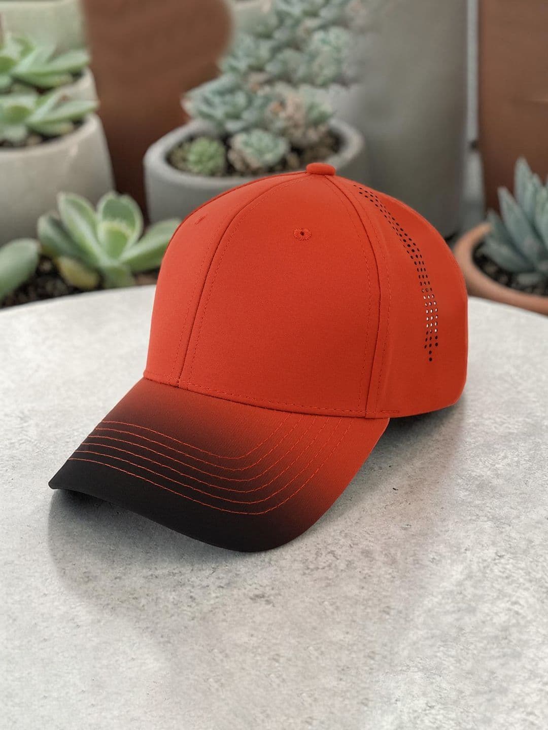 ZAYSOO Men Colourblocked Baseball Cap - view 1