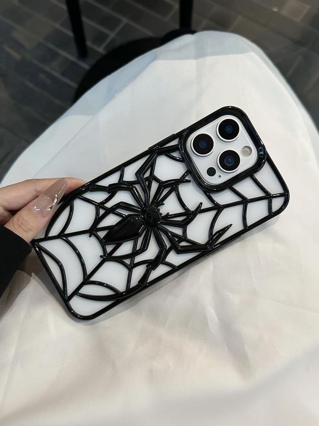 COVERLY Geometric Printed iPhone 13 Pro Max Back Case Mobile Accessories thumbnail 4