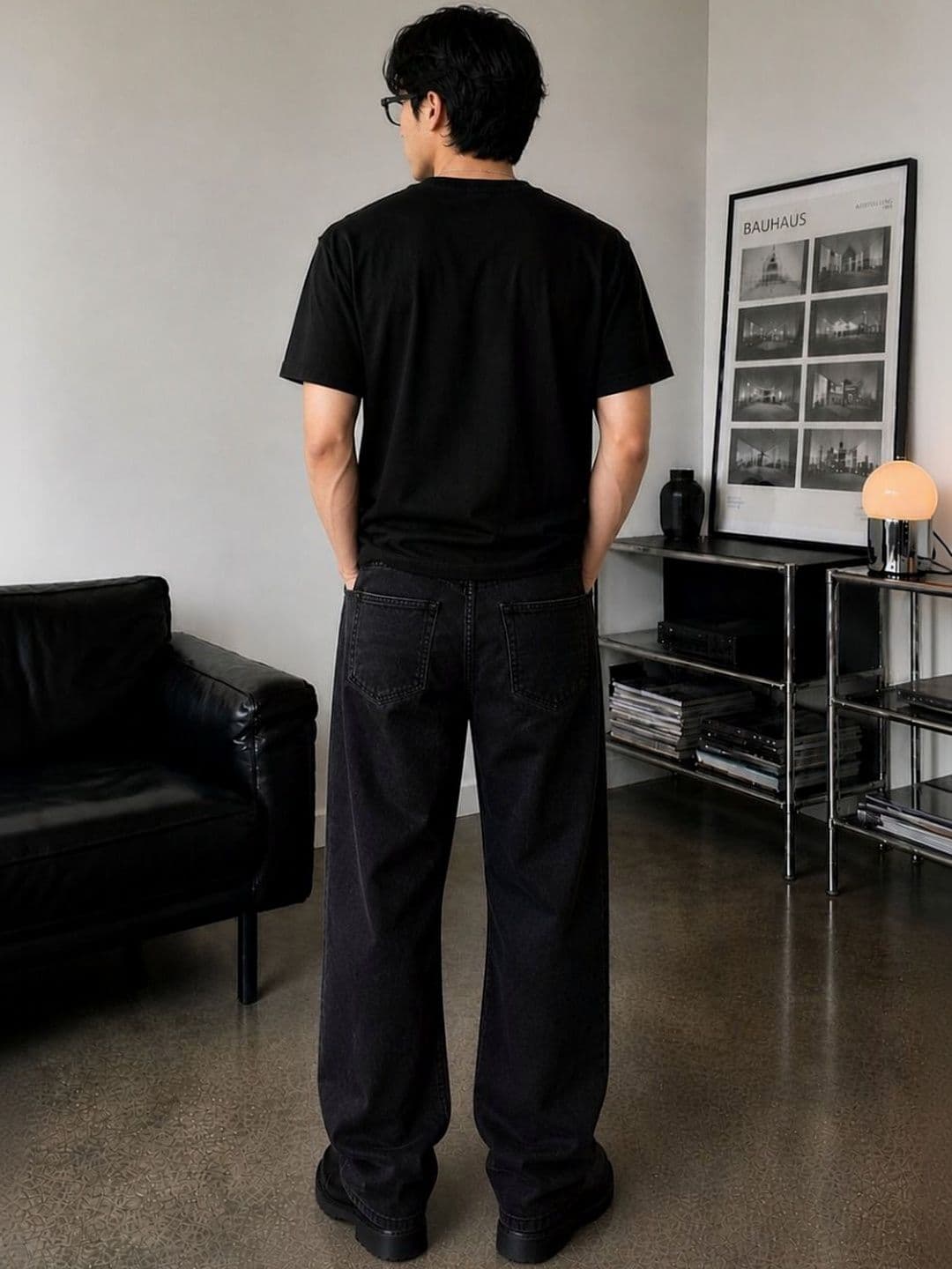 Line out line Men Mid-Rise Light Fade Jeans thumbnail 2