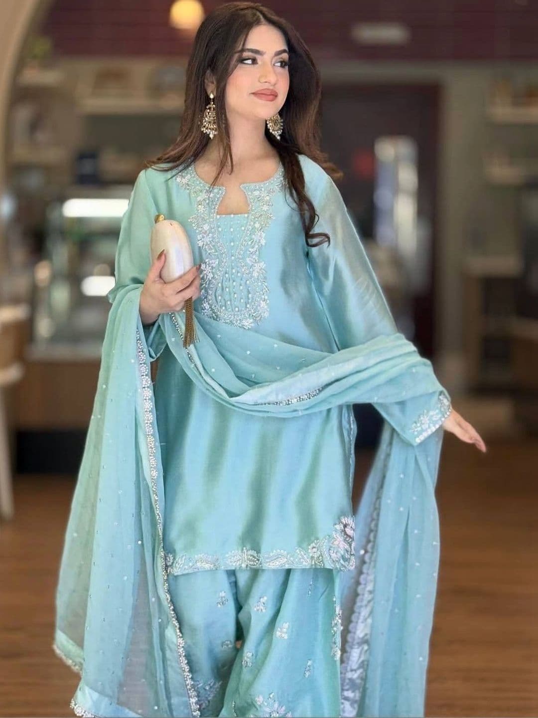 HERINK FASHION Women Ethnic Motifs Embroidered Regular Thread Work Raw Silk Kurta with Palazzos & With thumbnail 4