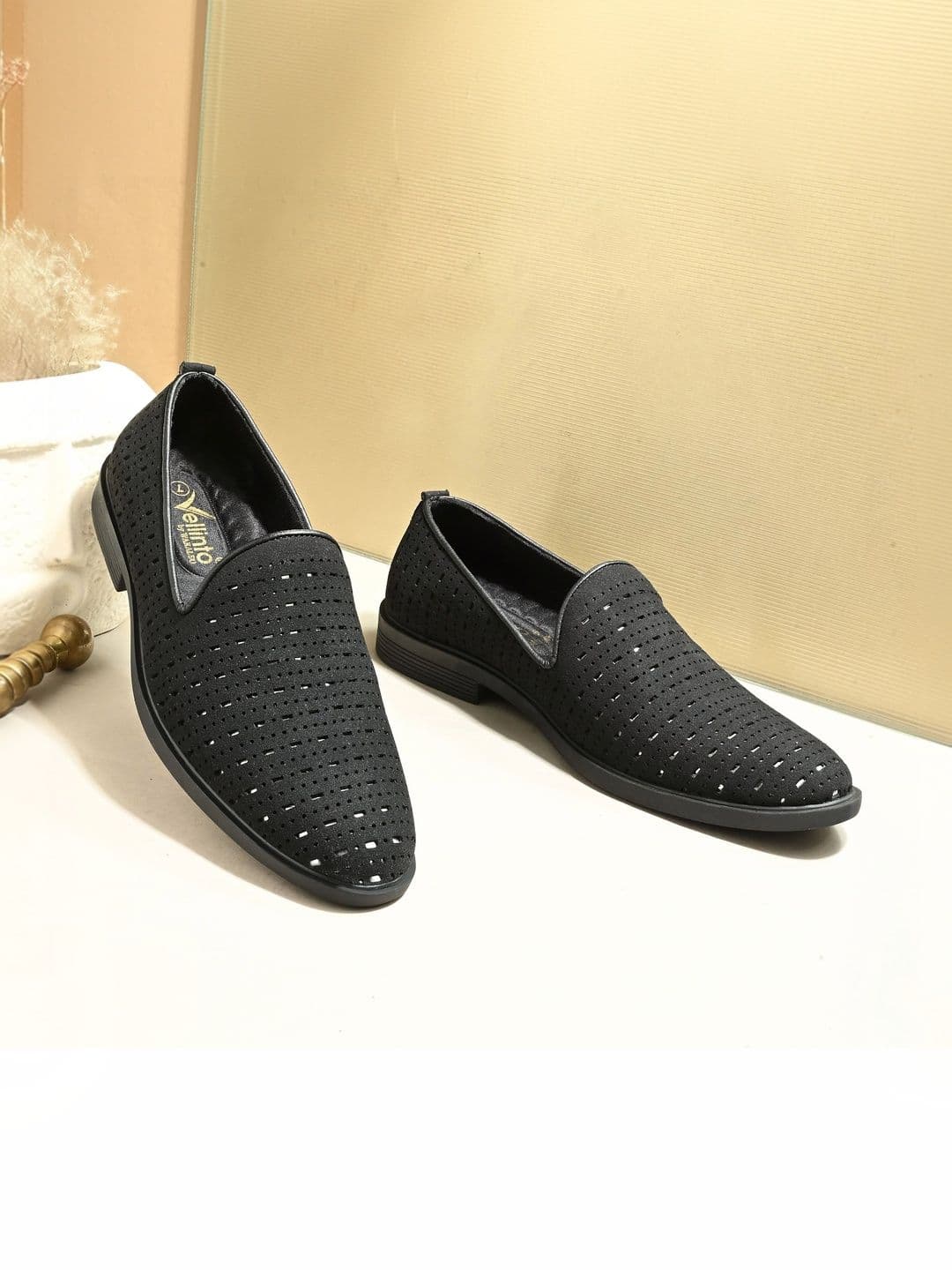 Vellinto Men Perforations Loafers - view 1