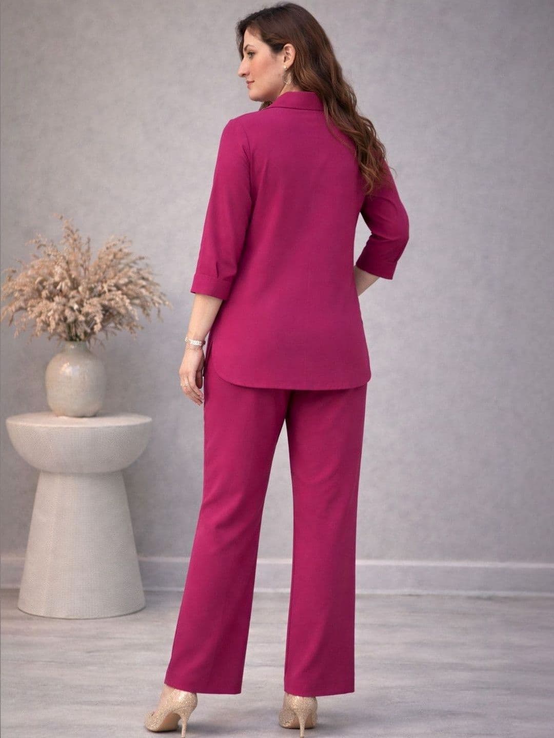 BAESD Women Embroidered Straight Fit Ethnic Co-Ord Set thumbnail 3