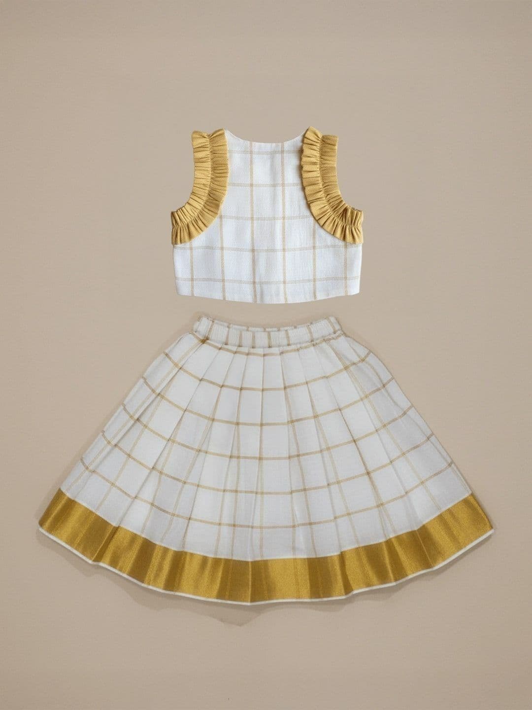BownBee Girls Ready to Wear Lehenga & thumbnail 3