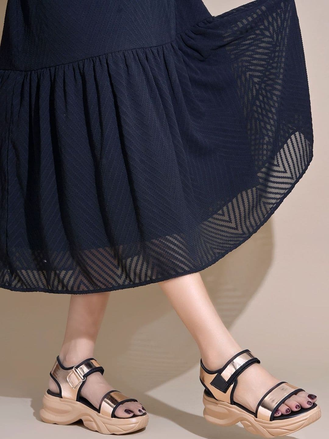 Shoetopia Colourblocked Flatform Sandals thumbnail 7