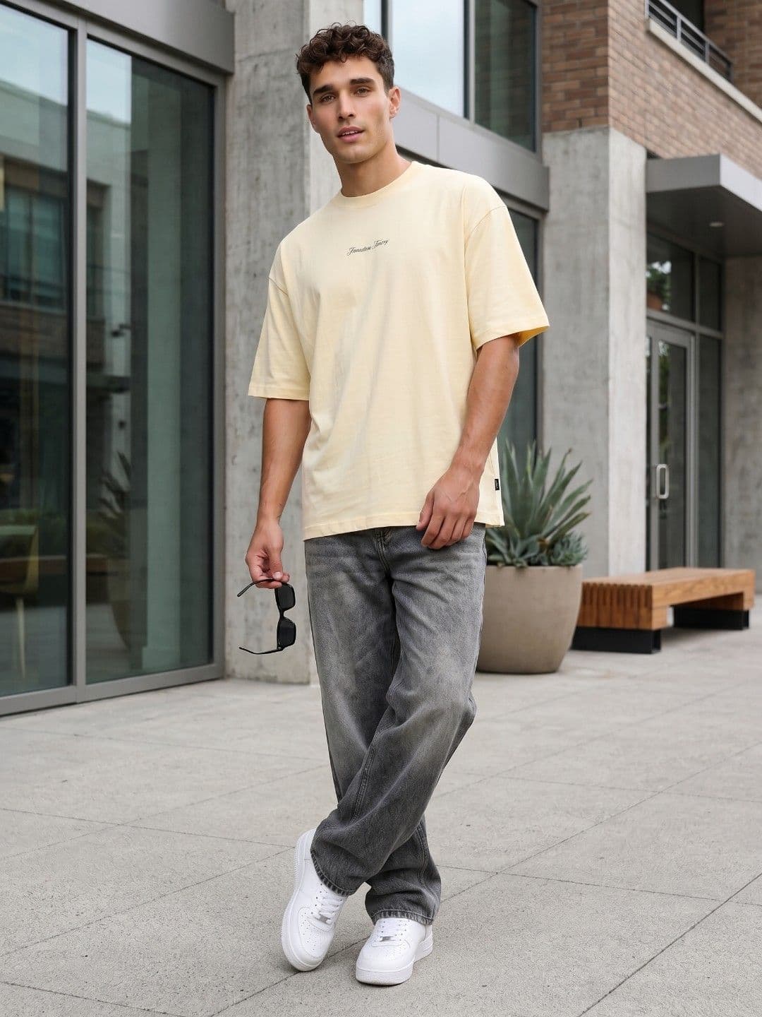 glitchez Freedom Theory Typography Oversized Fit T-shirt thumbnail 3