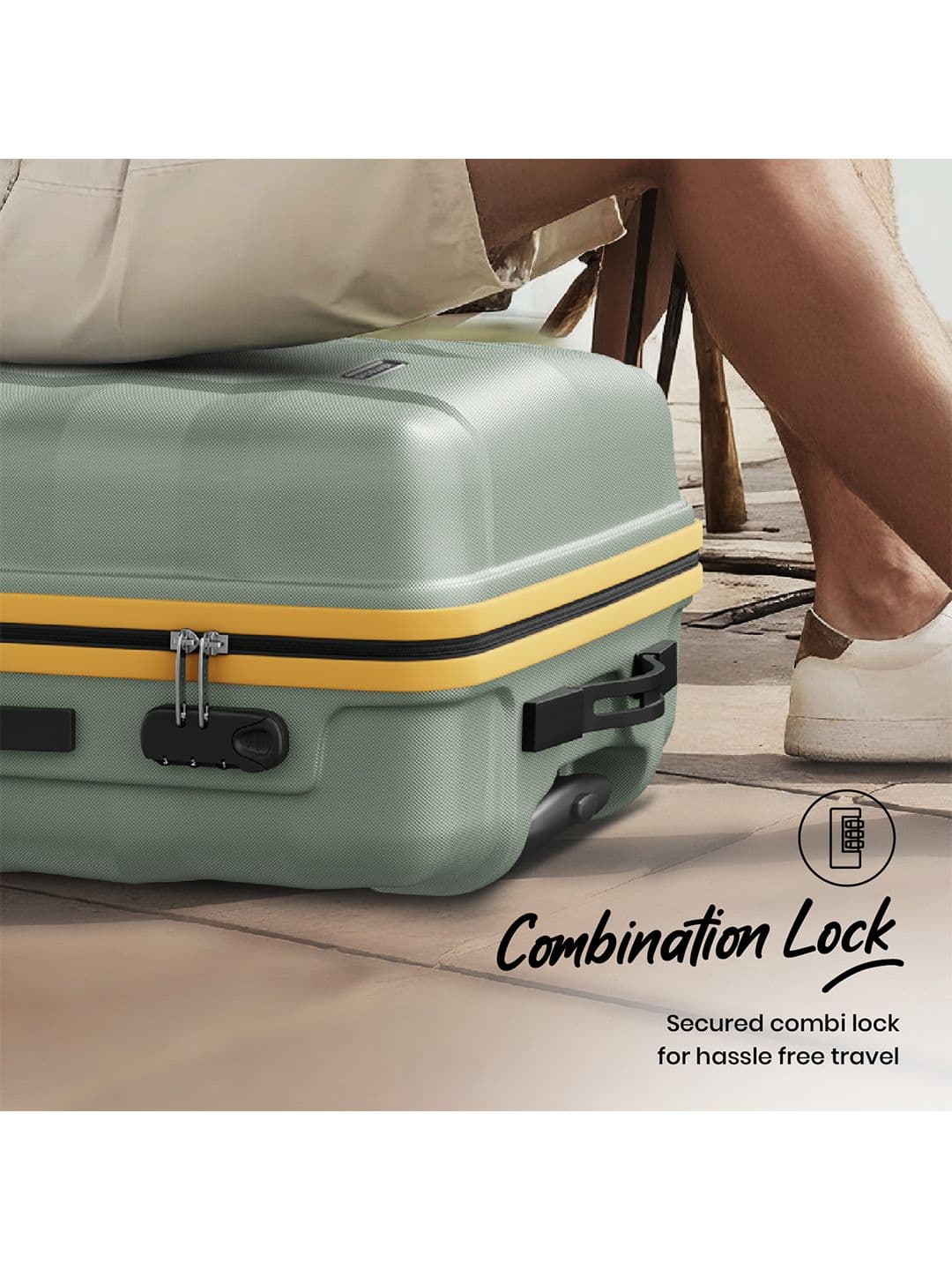 Aristocrat Comet Green Large Hard Luggage 76cm Check-in Trolley Bag with Smooth 8-Wheel thumbnail 3