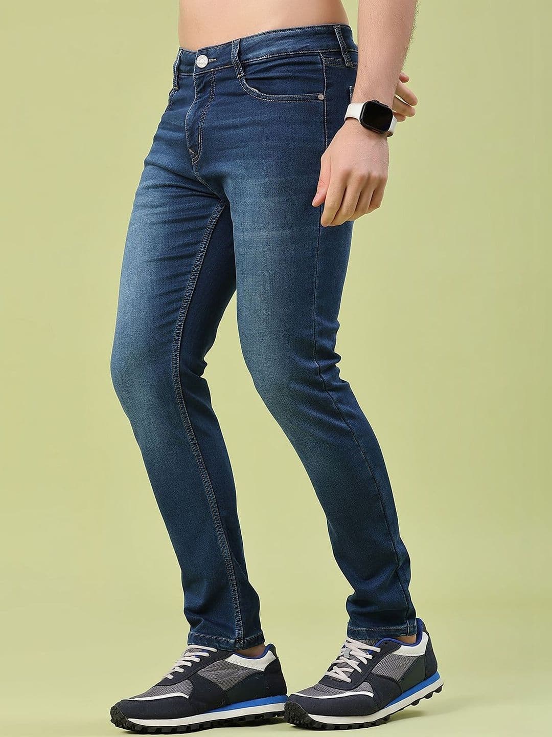 V-Mart Men Skinny Fit Mid-Rise Light Fade Cotton Jeans thumbnail 5