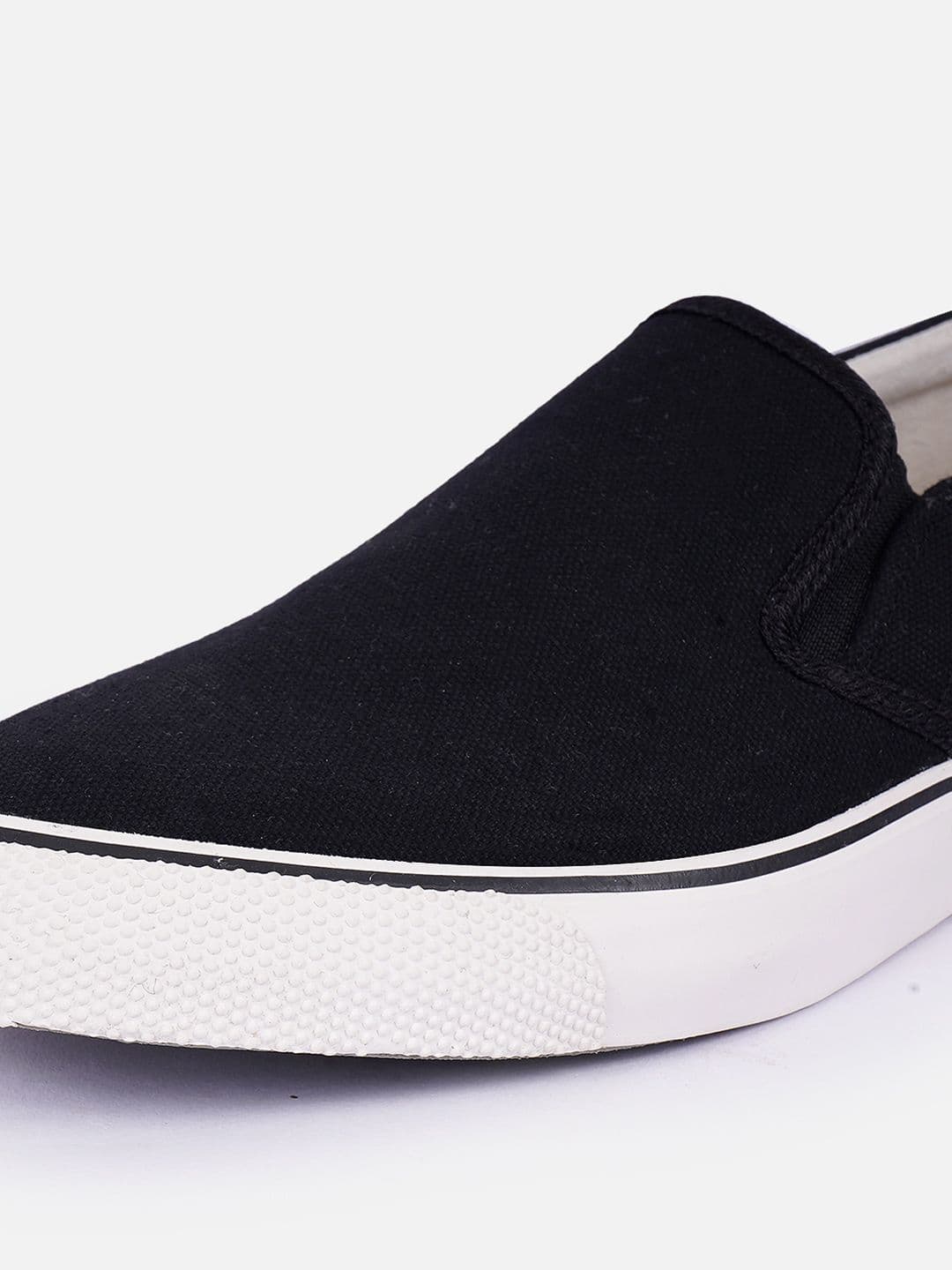 The Roadster Lifestyle Co Women Casual Everyday Slip-On Sneakers thumbnail 4