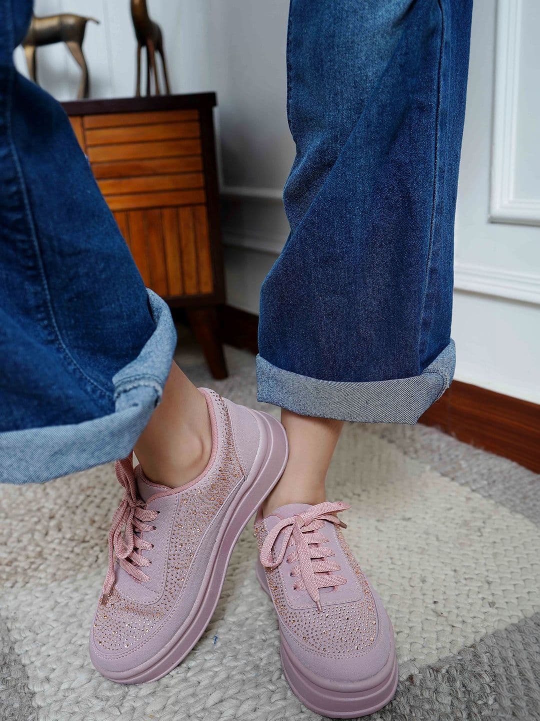 Shezone Women Textured Sneakers thumbnail 2